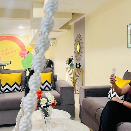 Bluo Studio1 Golf Course Road, Gym, Balcony Garden Gurgaon Luaran gambar