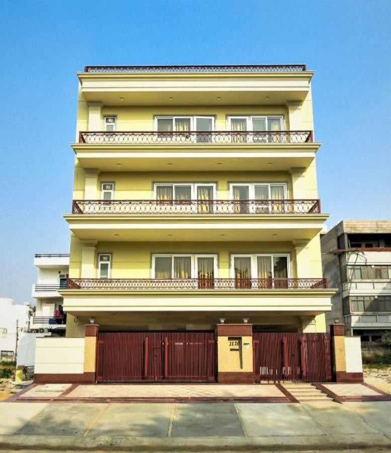 Bluo Studio1 Golf Course Road, Gym, Balcony Garden Gurgaon Luaran gambar